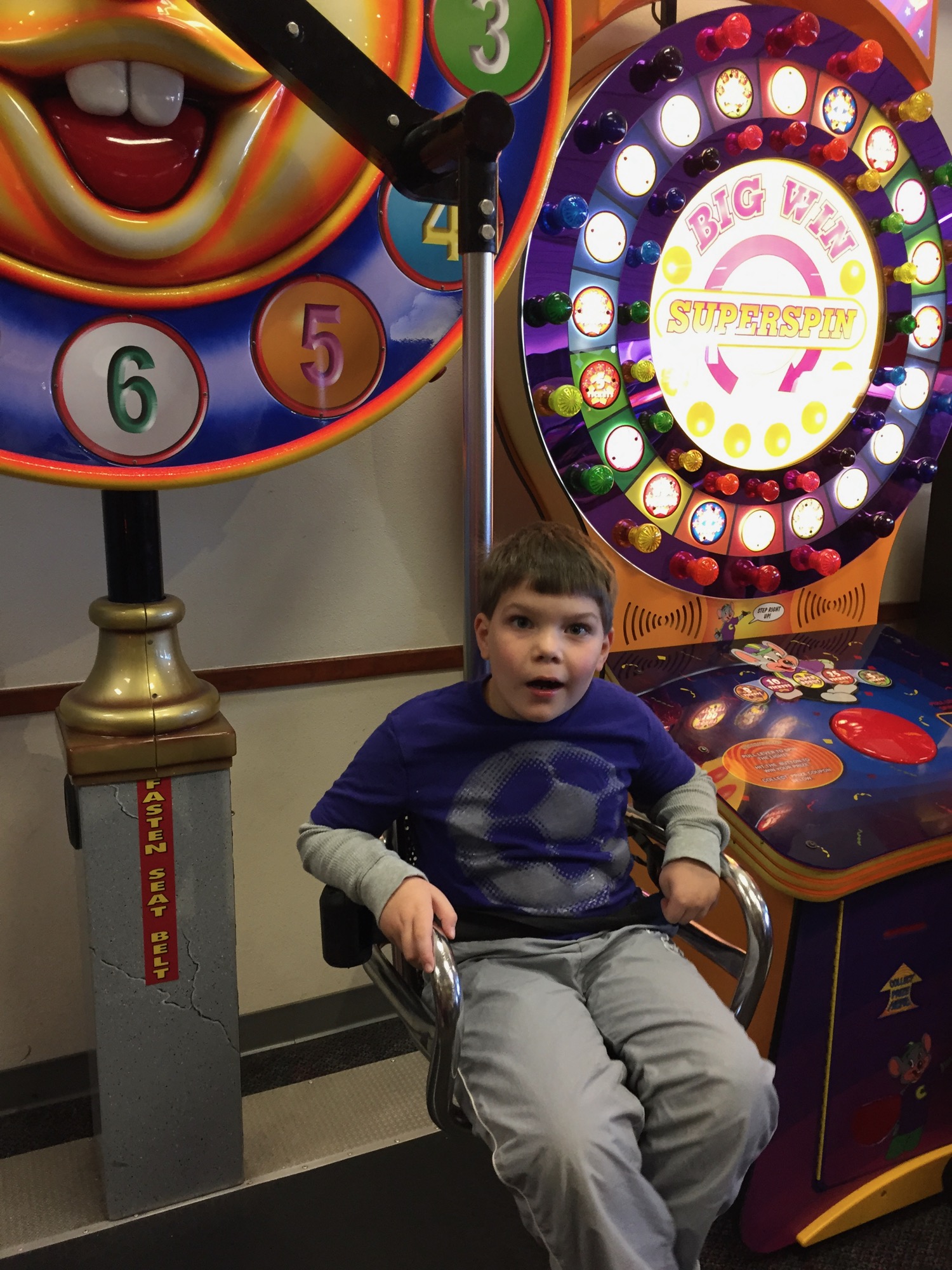 2014-11-02-carter-chucky-cheese photo